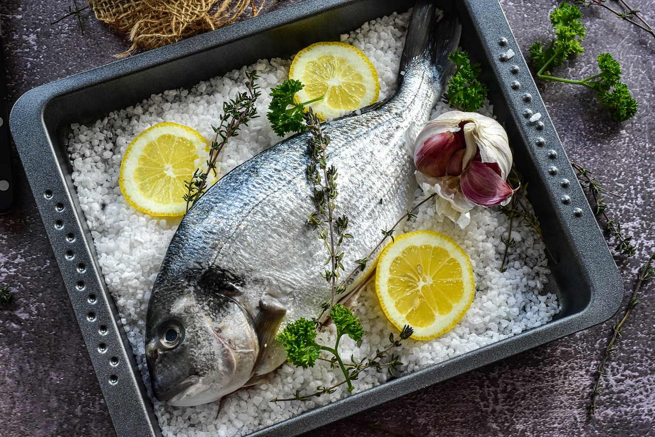 Cum se gătește corect peștele pentru a-i păstra vitaminele